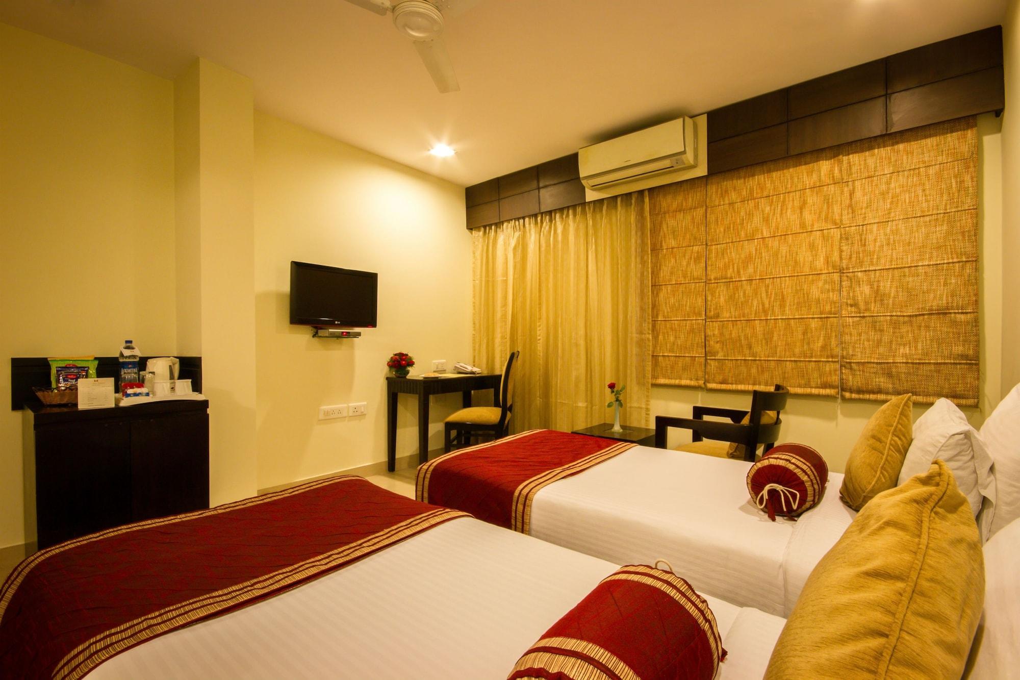 Hotel Classic Diplomat Nueva Delhi Habitación foto