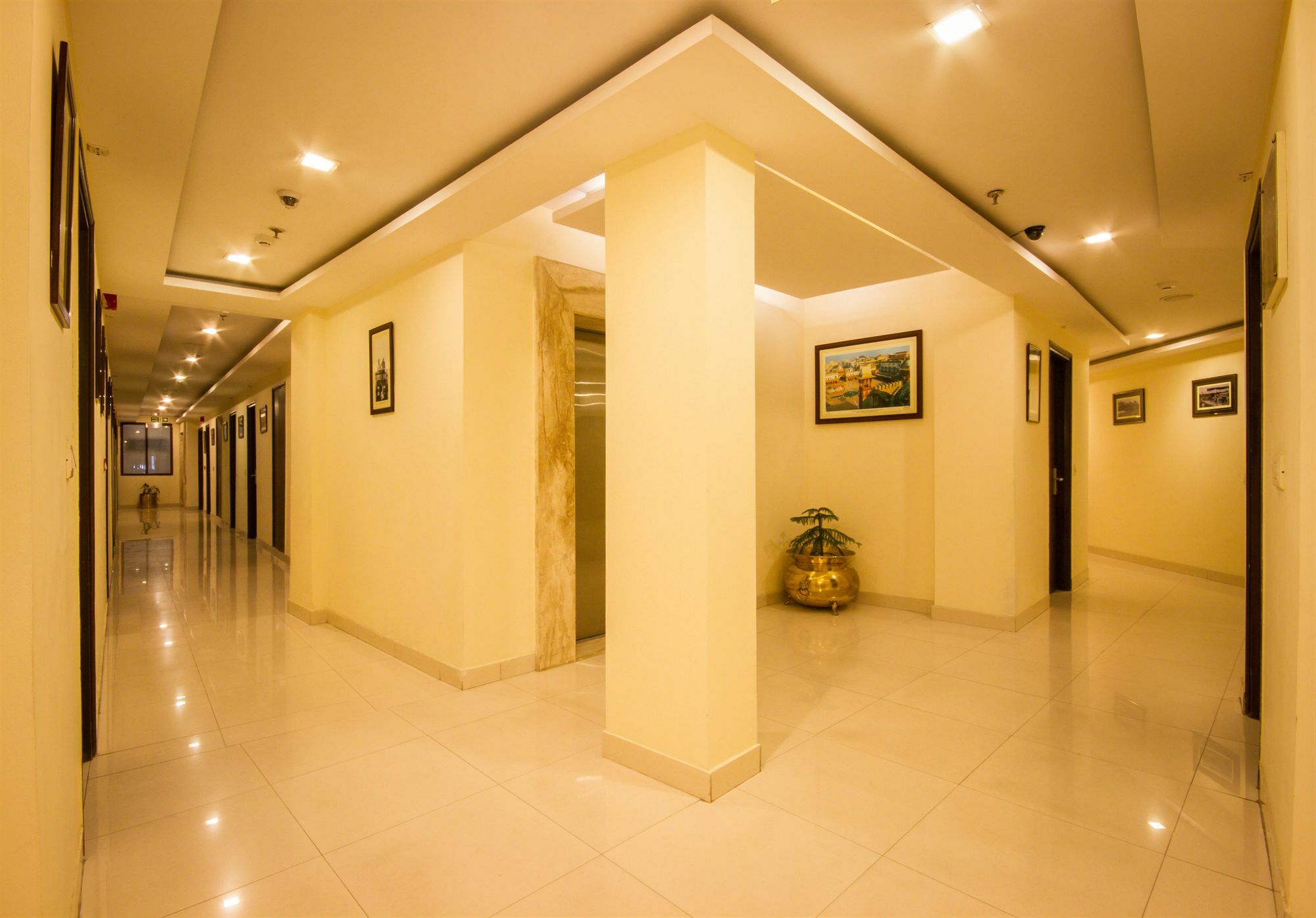 Hotel Classic Diplomat Nueva Delhi Interior foto