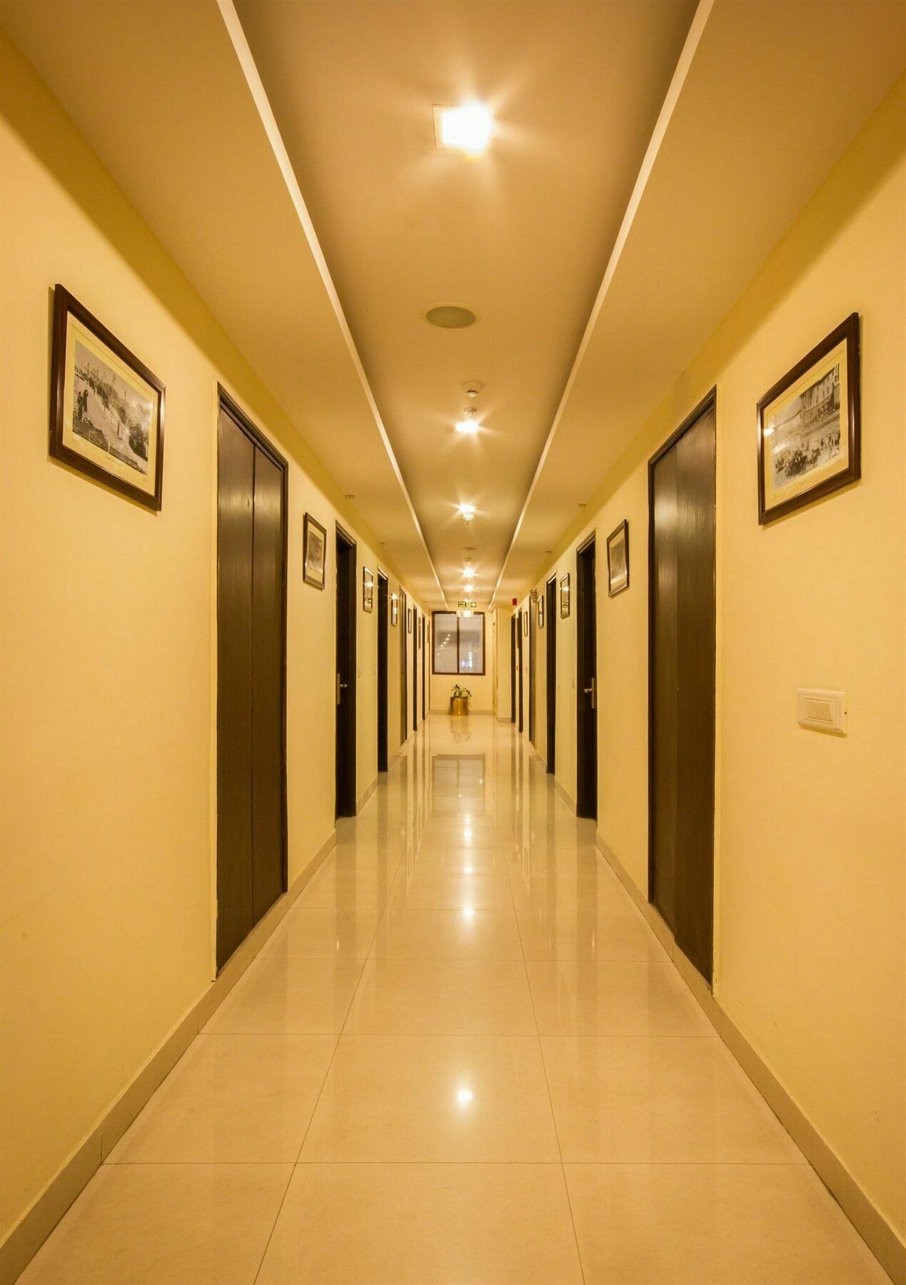 Hotel Classic Diplomat Nueva Delhi Interior foto